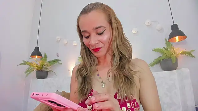 Snapshot of penelope_handaos chatting on March 2, 5:36 pm penelope handaos online show from March 2, 5:36 pm