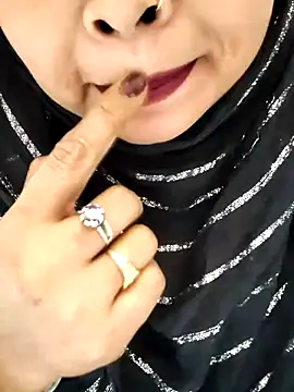 Indian-Nazia online show from March 19, 7:07 pm