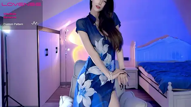 JoooJo  online show from July 25, 11:57 pm