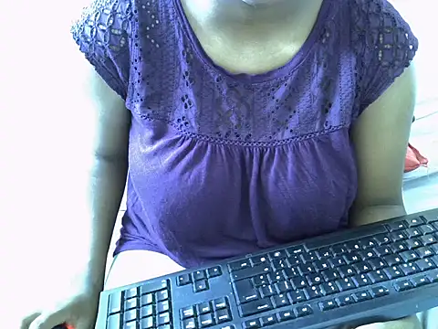 prettylacey3 online show from March 13, 12:56 pm