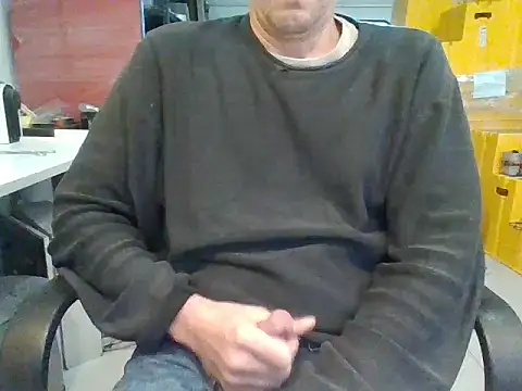 Snapshot of Raimundo1971 chatting on November 12, 2:17 pm Raimundo1971 online show from November 12, 2:17 pm