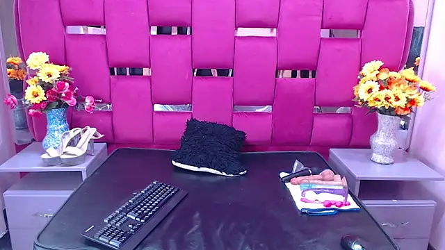 Lya Anal online show from January 19, 3:08 am