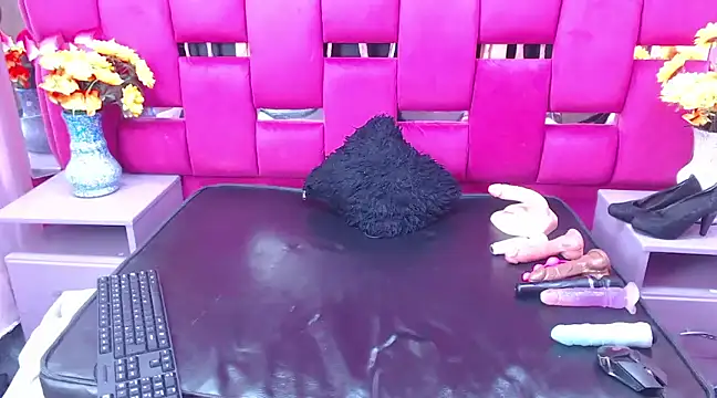 Lya Anal online show from March 19, 3:30 am