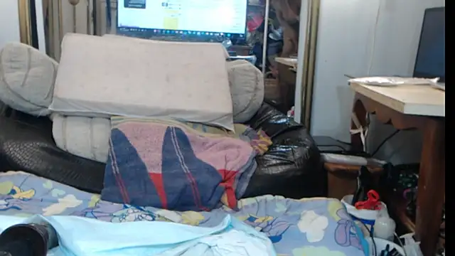 Snapshot of Jennytop chatting on September 24, 8:56 pm Jennytop online show from September 24, 8:56 pm