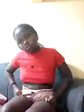 Sweetcecie01 online show from November 14, 9:02 pm