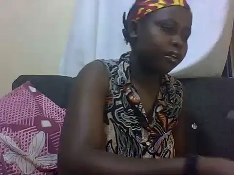 Sweetcecie01 online show from March 25, 8:48 pm