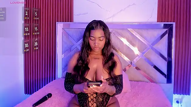 Kendy Wilkinson online show from November 24, 10:20 pm