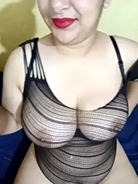 Snapshot of pipachox chatting on November 11, 10:21 pm pipachox online show from November 11, 10:21 pm