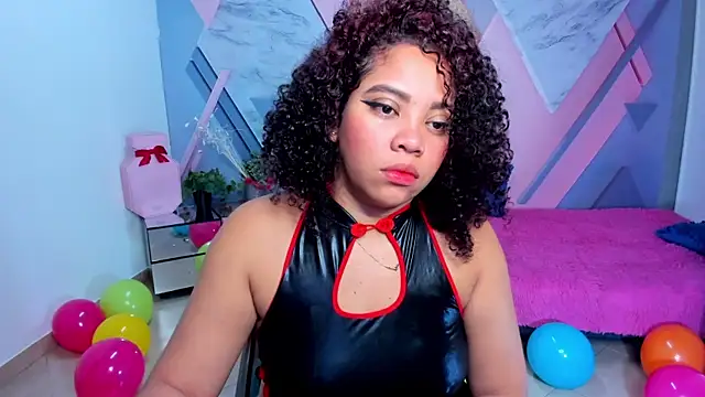 AngelaCoffee online show from February 8, 12:28 am