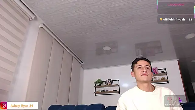 ashely ryan24 online show from May 19, 1:56 am