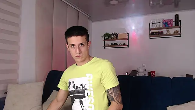 ashely ryan24 online show from July 12, 1:07 am