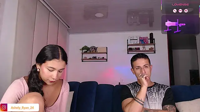 ashely ryan24 online show from August 3, 3:05 am
