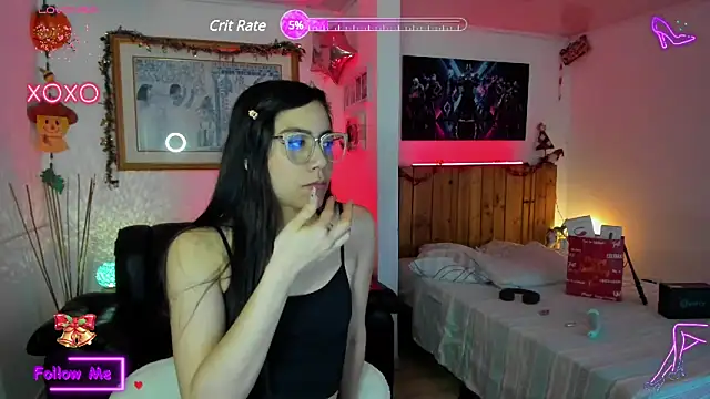 LauGrayJ online show from December 8, 10:14 pm