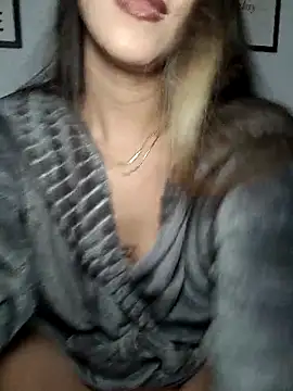 xKimRose online show from February 22, 10:25 am