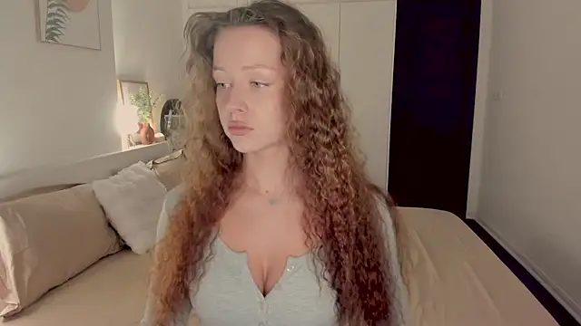 Snapshot of aveme_melissa chatting on July 19, 4:16 am aveme melissa online show from July 19, 4:16 am