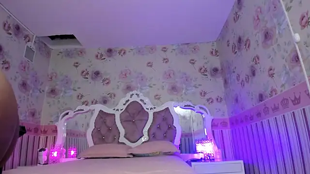 sweet boobs4u online show from December 12, 3:54 am