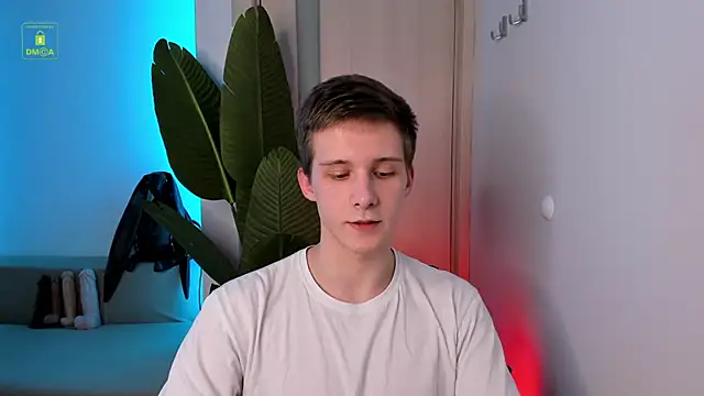 MarkGWalker online show from December 24, 8:49 pm