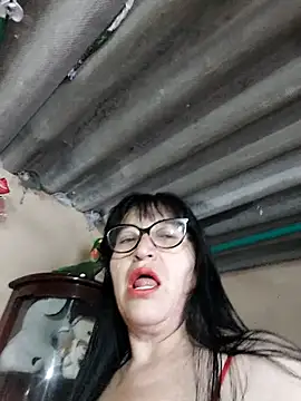 clarita 01 online show from October 18, 11:33 am