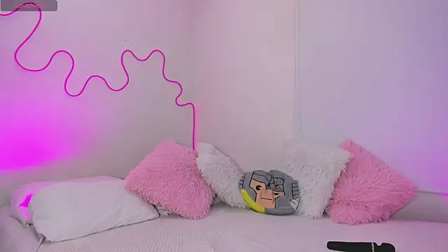 karly rioss online show from December 22, 2:08 am