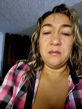 kitty 84 online show from March 6, 9:47 am