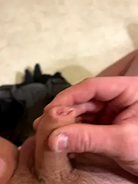 Snapshot of Bolo23693 chatting on November 1, 1:35 pm Bolo23693 online show from November 1, 1:35 pm