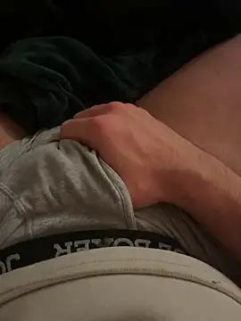 Snapshot of Bolo23693 chatting on November 22, 1:59 am Bolo23693 online show from November 22, 1:59 am