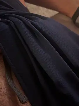 Snapshot of Bolo23693 chatting on November 29, 12:57 am Bolo23693 online show from November 29, 12:57 am