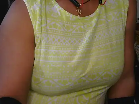 Cute Ruhi99 online show from February 12, 6:29 am