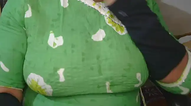 Cute Ruhi99 online show from February 26, 7:42 am