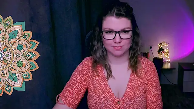 VioletteWay online show from May 24, 2:55 pm