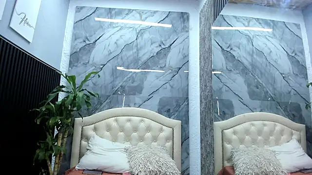 PamelaAnderson 2 online show from February 1, 1:44 am