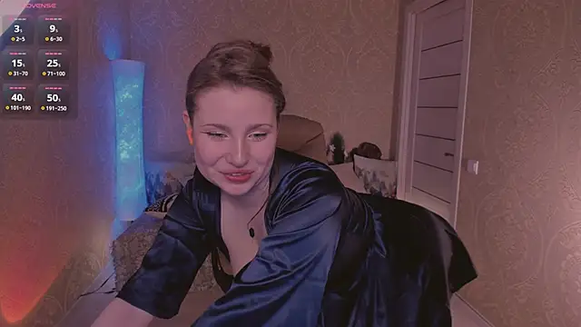 Eesmaaarrr online show from December 28, 1:50 am