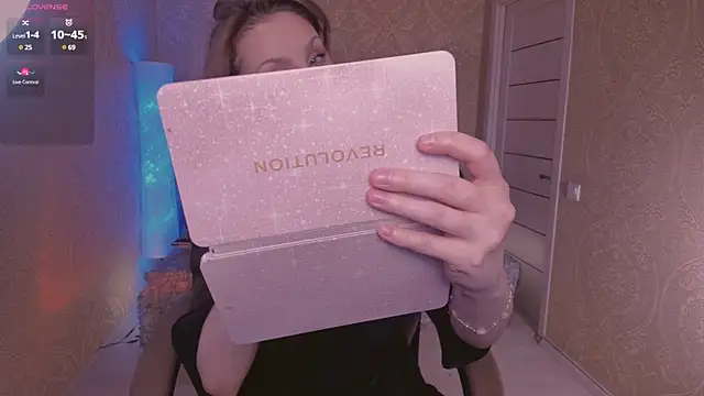 Eesmaaarrr online show from January 5, 11:12 pm