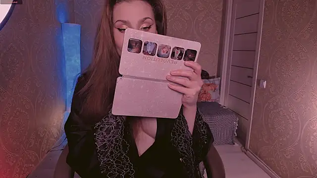 Eesmaaarrr online show from October 14, 11:16 pm