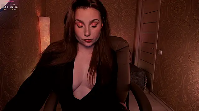 Snapshot of Eesmaaarrr chatting on February 25, 11:25 pm Eesmaaarrr online show from February 25, 11:25 pm