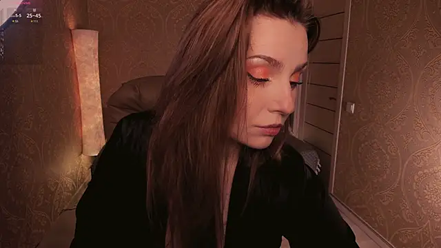 Snapshot of Eesmaaarrr chatting on March 2, 11:22 pm Eesmaaarrr online show from March 2, 11:22 pm