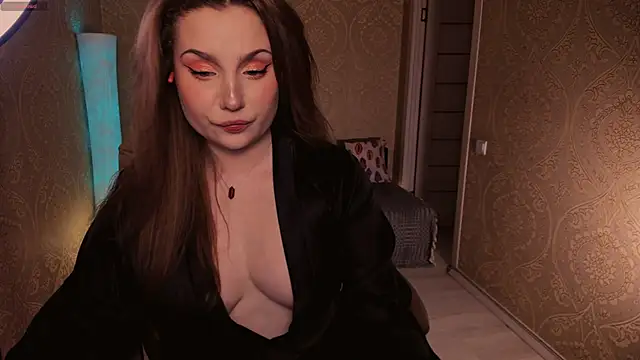 Snapshot of Eesmaaarrr chatting on March 18, 11:30 pm Eesmaaarrr online show from March 18, 11:30 pm