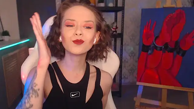 FascinatingEyess online show from January 6, 2:58 pm