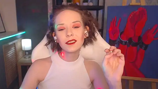 FascinatingEyess online show from February 17, 2:53 am
