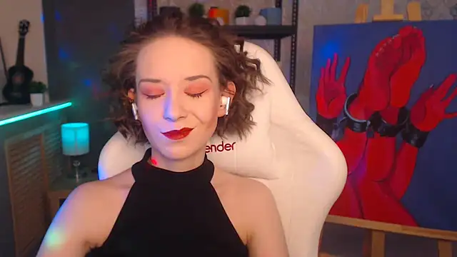 FascinatingEyess online show from March 6, 3:35 am