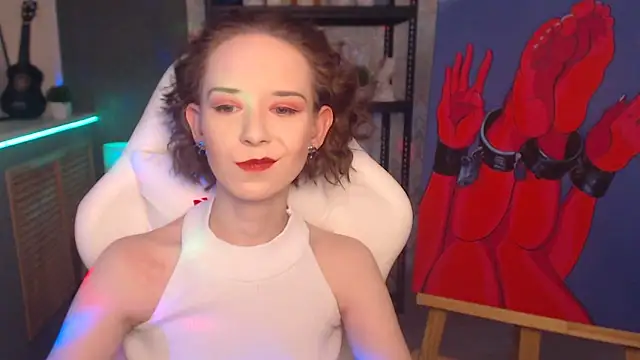 FascinatingEyess online show from March 17, 5:34 am