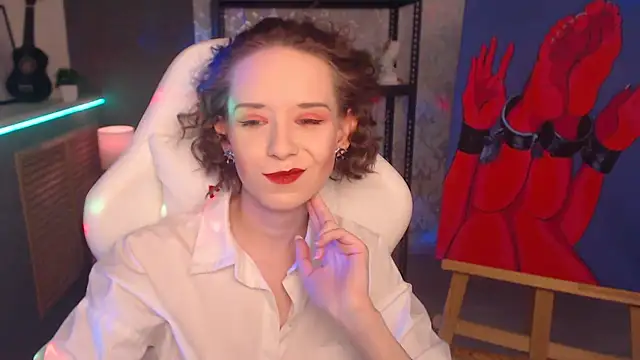 FascinatingEyess online show from March 22, 3:20 am