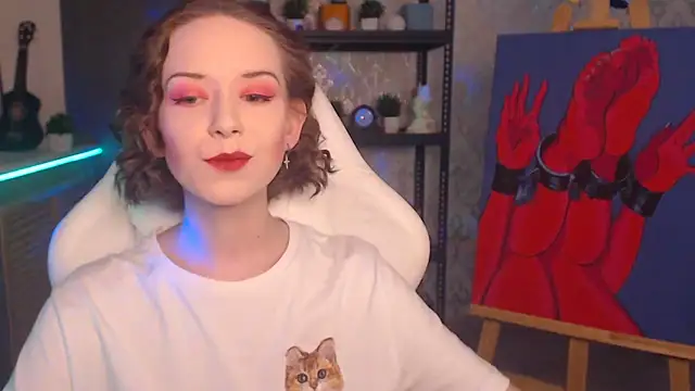 FascinatingEyess online show from October 3, 6:05 pm