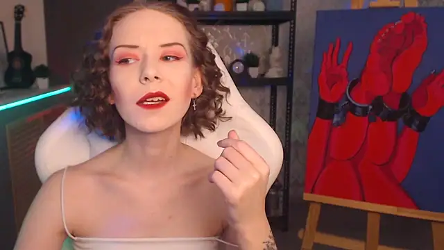 FascinatingEyess online show from October 12, 6:07 pm