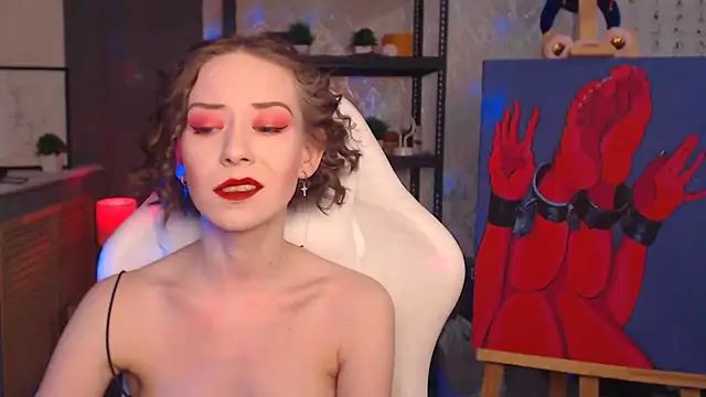 Snapshot of FascinatingEyess chatting on February 11, 9:09 pm FascinatingEyess online show from February 11, 9:09 pm