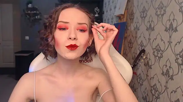 Snapshot of FascinatingEyess chatting on March 25, 4:57 pm FascinatingEyess online show from March 25, 4:57 pm