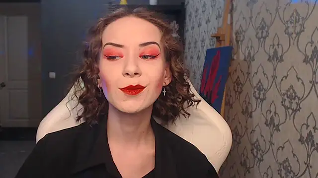 FascinatingEyess online show from June 23, 7:12 pm