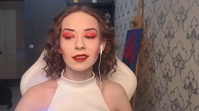 FascinatingEyess online show from July 10, 8:33 pm