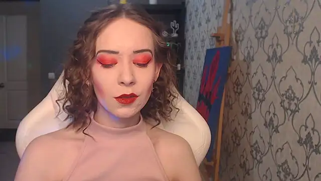 FascinatingEyess online show from July 20, 6:21 pm