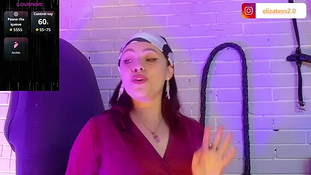 elizatexx online show from May 16, 7:45 pm